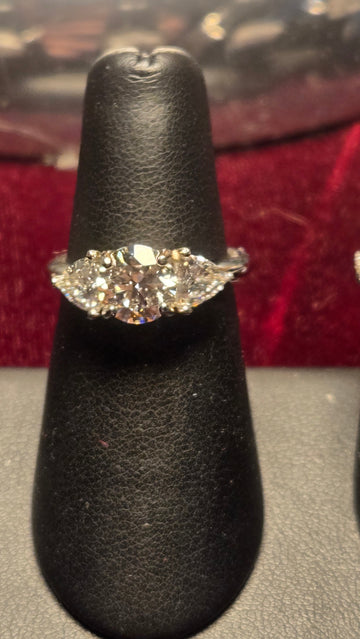 Engagement Ring - 14k White Gold - 1.34 ct  Lab-Created Round Diamond - I SI1 - 3.6g
