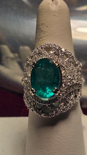 Cocktail Ring - 18k White Gold - 5.61 ct  Oval Emerald - AA - 10.7g