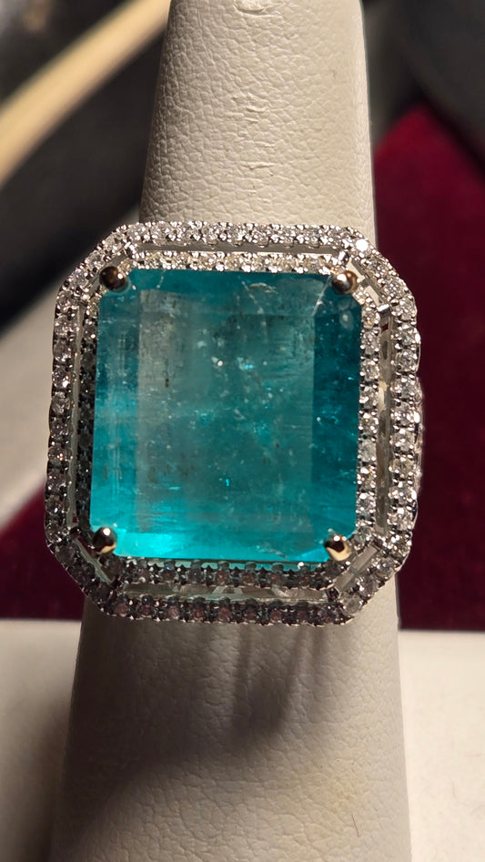 Cocktail Ring - 14k White Gold - 11 ct  Emerald Emerald - A - 11.2g