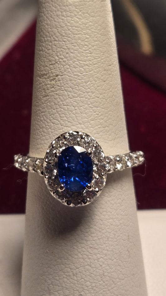 Cocktail Ring - 14k White Gold - 1.4 ct  Oval Sapphire - AAA - 4.1g