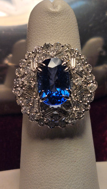 Cocktail Ring - 18k White Gold - 5.13 ct  Oval Sapphire - AAA - 7.9g