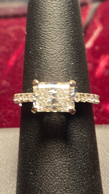 Engagement Ring - 14k White Gold - 2.17 ct  Lab-Created Radiant Diamond - VVS2 G - 3.8g