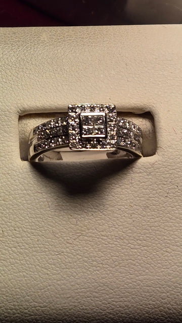 Engagement Ring - 14k White Gold - 1 ct  Princess Diamond - VS1 G - 6.9g