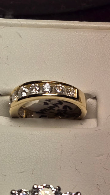 Wedding Ring - 14k Gold - 1 ct  Round Diamond - VS1 G - 3.4g
