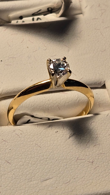 Engagement Ring - 14k Rose Gold - 0.33 ct  Round Diamond - VVS2 G - 1.8g