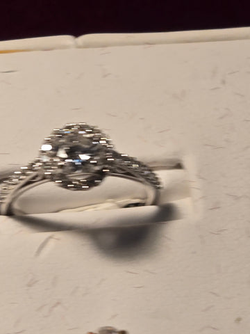 Engagement Ring - 14k White Gold - 0.66 ct  Round Diamond - SI1 F - 2.5g