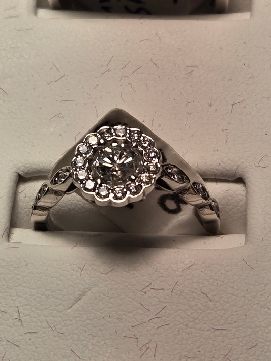 Engagement Ring - 14k White Gold - 0.7 ct  Round Diamond - SI2 I - 2.7g