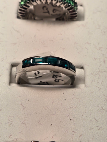 Ring - 14K White Gold - 0.75 ct Columbian Emerald - 3.8 g