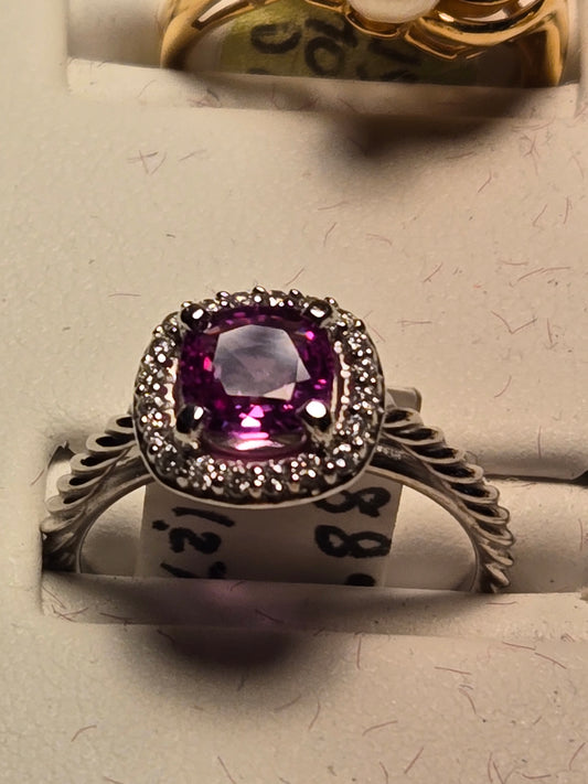 Engagement Ring - 14K White Gold - 1.27 ct Pink Sapphire - 3.5 g