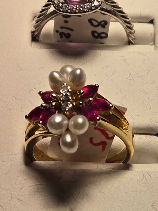 Ring - 18K Gold - 5mm Pearl - 4.6 g