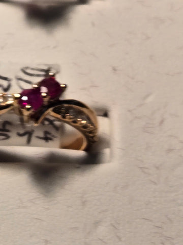 Ring - 14K Rose Gold - 0.4 ct Ruby - 3.8 g