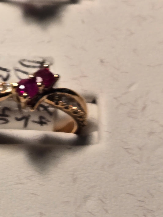 Ring - 14K Rose Gold - 0.4 ct Ruby - 3.8 g