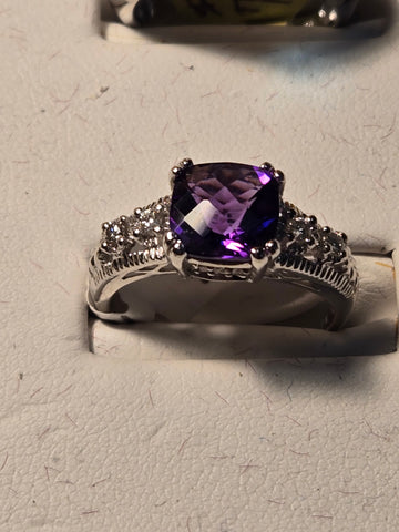 Ring - 14K White Gold - 1.5 ct Checkered Amethyst - 3.6 g