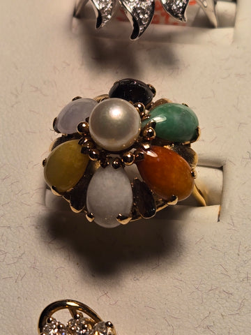 Ring - 14K Gold - 7 ct Multicolor Jade - 8 g