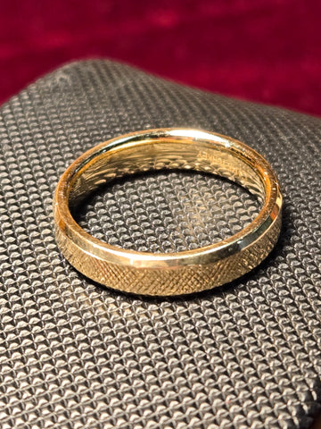 3.9mm Ring - 14K Gold - 1.8 g