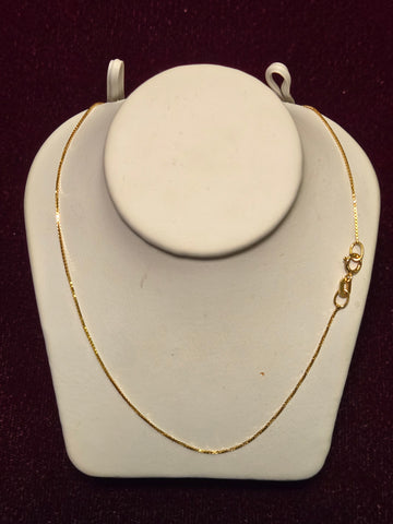 18in 0.4mm Box Chain Necklace - 14K Gold - 1.2 g