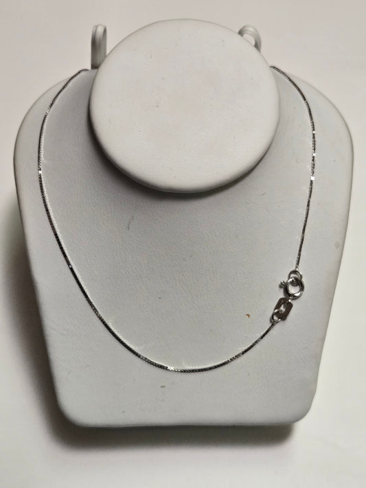 14K White Gold Box Chain Necklace 16" 0.9g