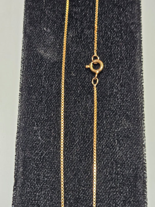 18K Gold Box Chain Necklace 13.5" 2.5g