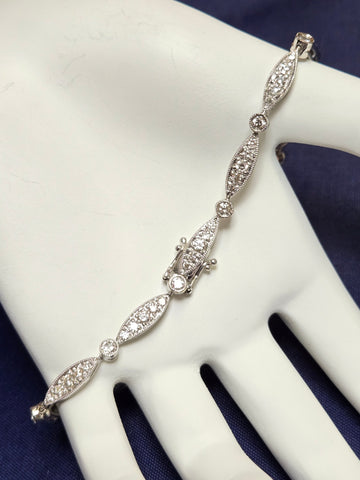 18K White Gold Hinge Link Chain Bracelet 7.25" 2.2ct Round-Cut Diamond 9.8g