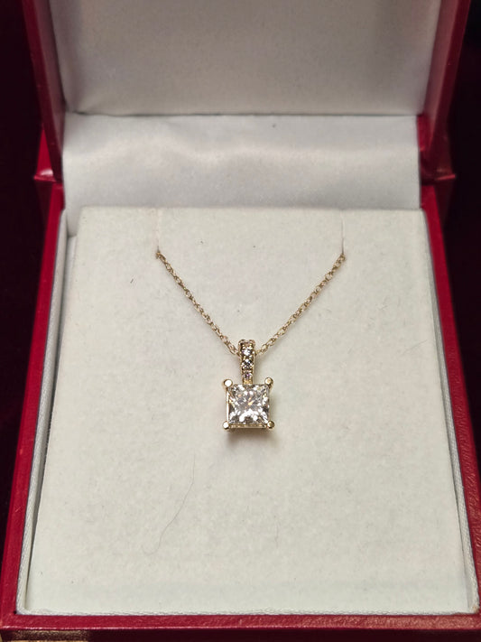 14K Gold Pendant 1.33ct Princess-Cut Lab-Created Diamond 1.8g