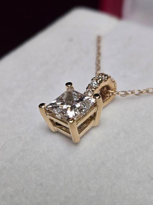 14K Gold Pendant 1.33ct Princess-Cut Lab-Created Diamond 1.8g