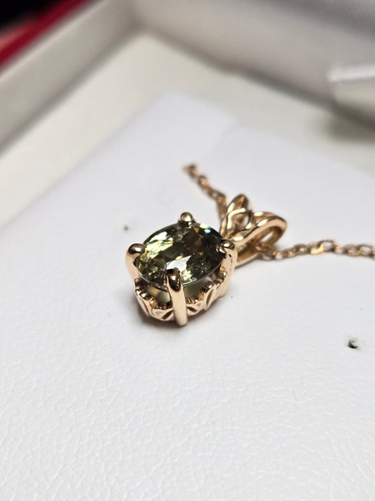 14K Gold Pendant 1.15ct Oval-Cut Lab-Created Demantoid 1g