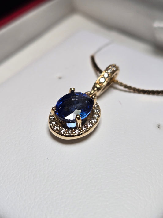 14K Gold Pendant 1.2ct Oval-Cut Sapphire 1.4g