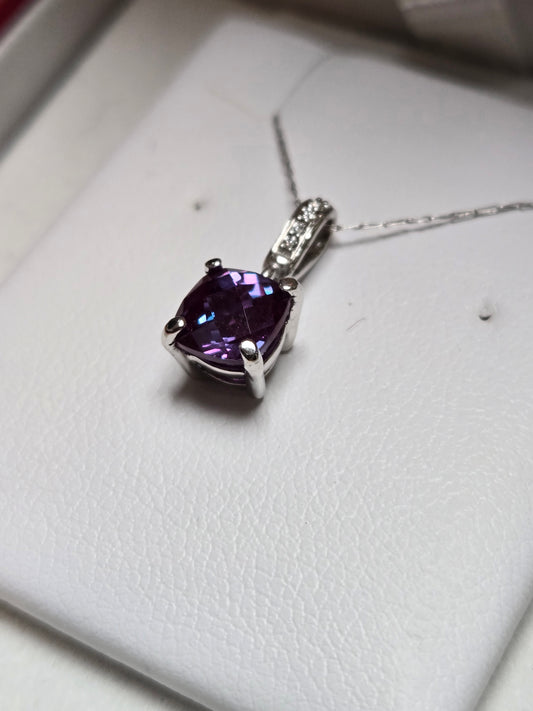 14K White Gold Pendant 1.35ct Cushion-Cut Lab-Created Alexandrite 1.3g