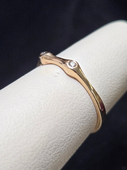 14K Gold Stackable Ring 0.02ct Round-Cut Diamond 1.6g