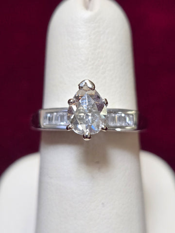 900 Platinum Stackable Ring 0.7ct Pear-Cut Diamond 5.7g