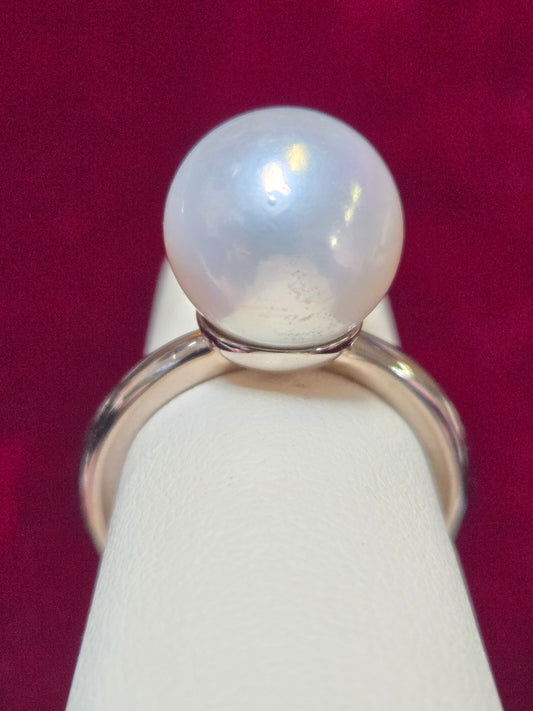 18K Gold Stackable Ring Round Pearl 8.4g