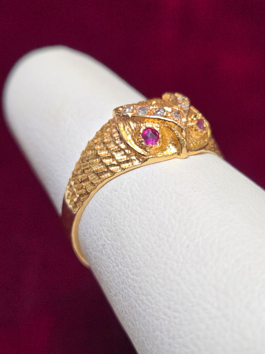18K Gold Owl Fancy Ring 0.02ct Round Rubies 3.3g
