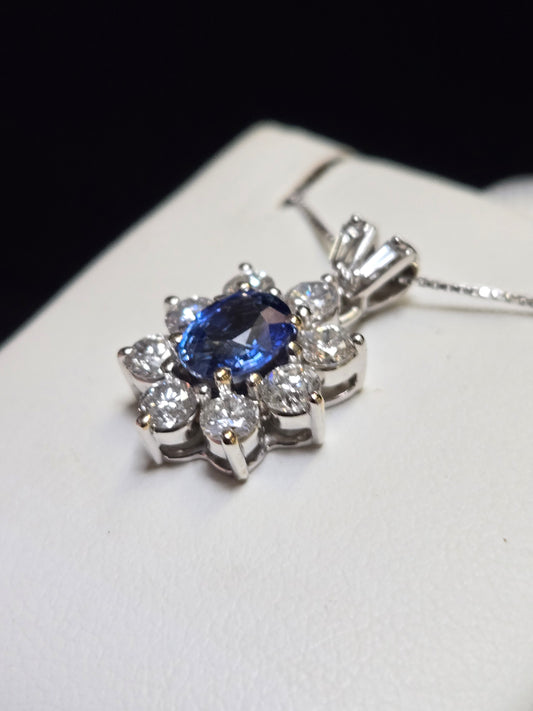 18K White Gold Pendant 1.05ct Oval Blue Sapphire 2.8g