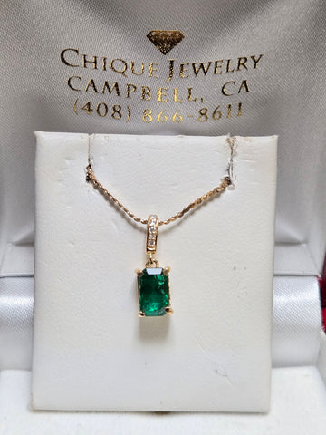 18K Gold Pendant 1.35ct Emerald-Cut Zambian Emerald 1.2g