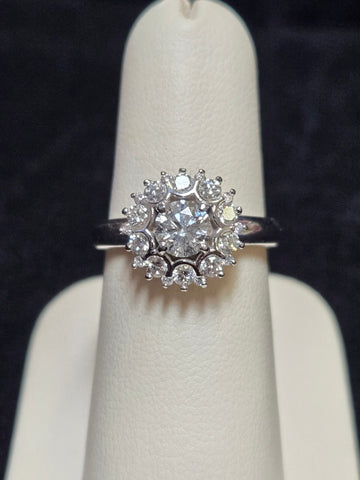 14K White Gold Engagement Ring 0.64ct Round-Cut Diamond 4.9g