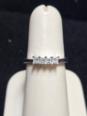 14K White Gold Wedding Band 0.36ct Princess-Cut Diamond 3.2g