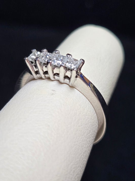 14K White Gold Wedding Band 0.36ct Princess-Cut Diamond 3.2g