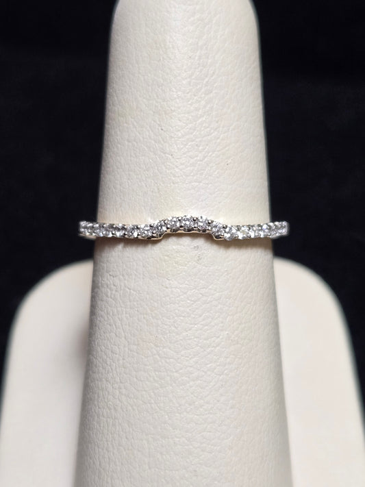 14K White Gold Wedding Band 0.14ct Round Diamond 1.4g