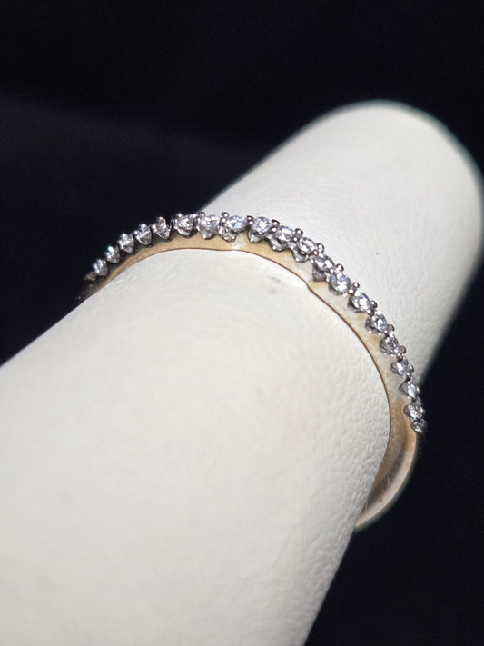 14K White Gold Wedding Band 0.14ct Round Diamond 1.4g