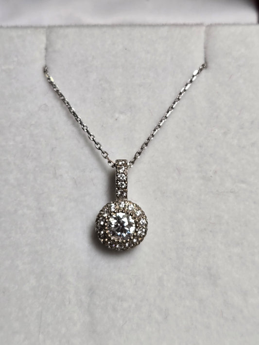14K White Gold Pendant 0.8ct Round Diamonds 1.7g