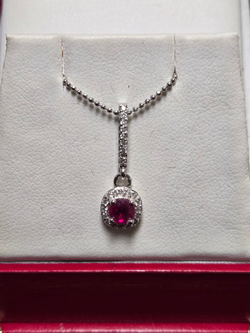 14K White Gold Pendant 0.6ct Round-Cut Ruby 1.4g