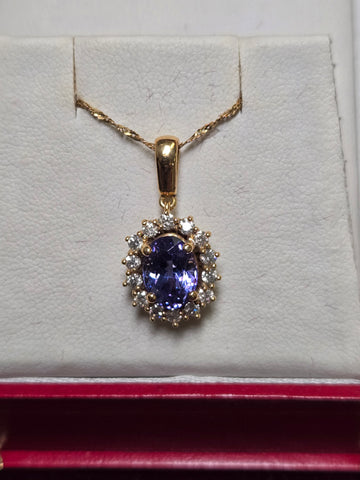 18K Gold Pendant 2.15ct Oval-Cut Tanzanite 3g