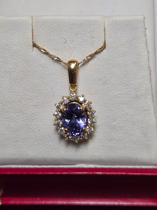 18K Gold Pendant 2.15ct Oval Tanzanite 3g