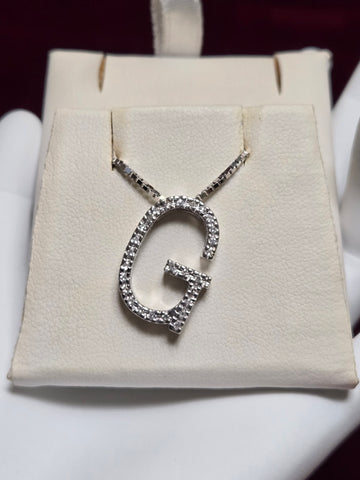 14K White Gold "G" Pendant 0.17ct Round-Cut Diamond 2.4g