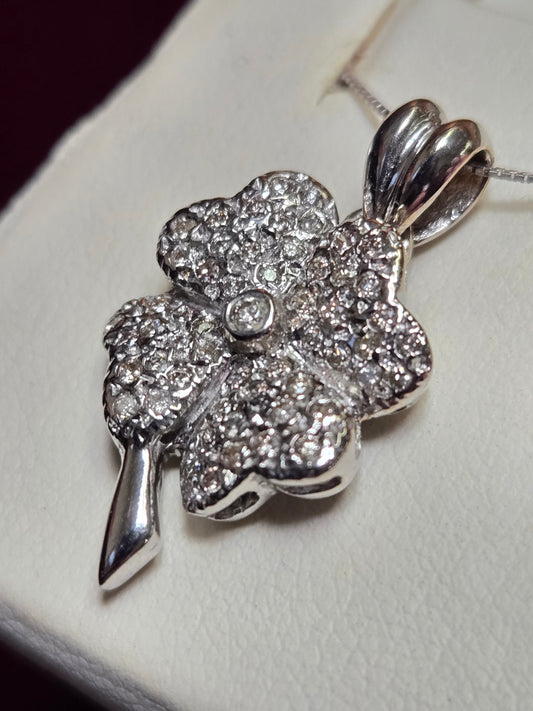 18K White Gold 4 Leaf Clover Pendant 0.6ct Round Diamond 5.9g
