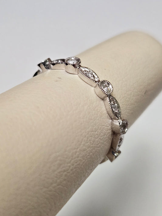 18K White Gold Eternity Ring 0.2ct Round Diamonds 2g