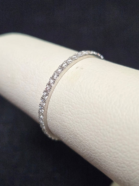 14K White Gold Eternity Ring 0.44ct Round Diamonds 0.8g