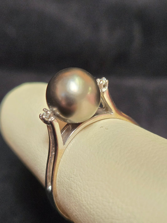 14K White Gold Ring Round Black Pearl 2.5g
