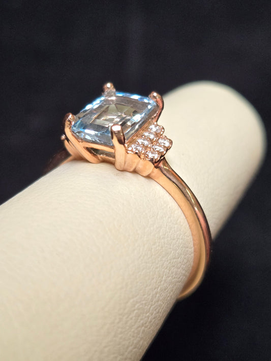14K Rose Gold Ring 1.2ct Emerald-Cut Aquamarine 3.2g