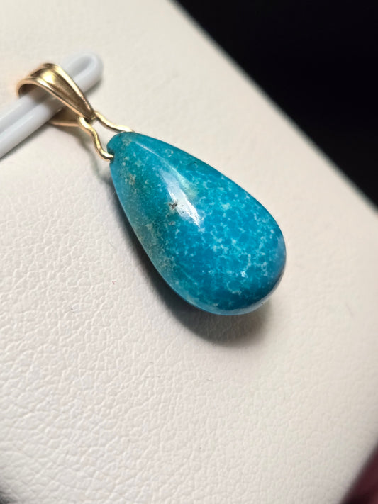 14K Gold Pendant Teardrop-Shaped Turquoise 1.5g